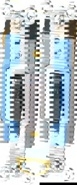 1 Pole, 120 to 277 VAC, 15 Amp, Industrial Grade Toggle Wall Switch